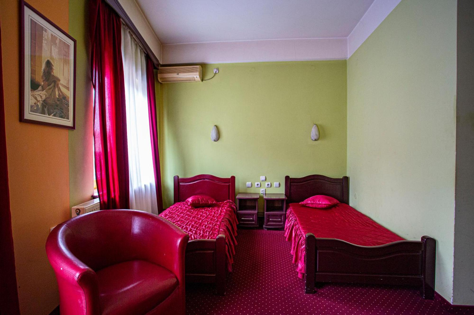 B&B Vila Tamaris Заечар Экстерьер фото